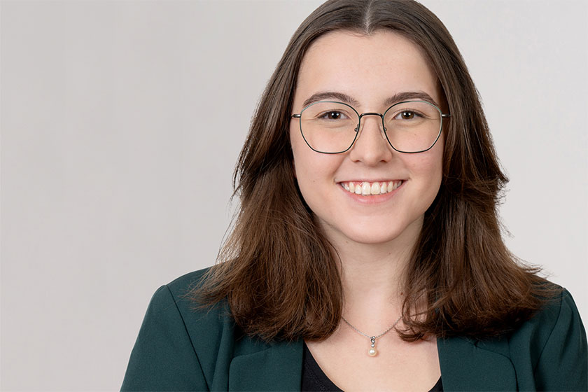 Mitarbeiterin Abteilung Steuern Zufikon