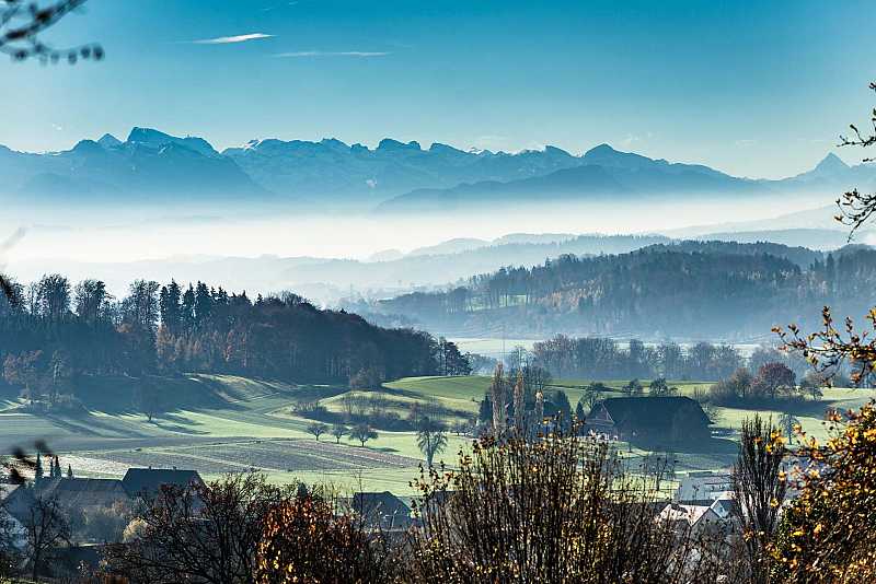 Blick vom Sädel in die Alpen