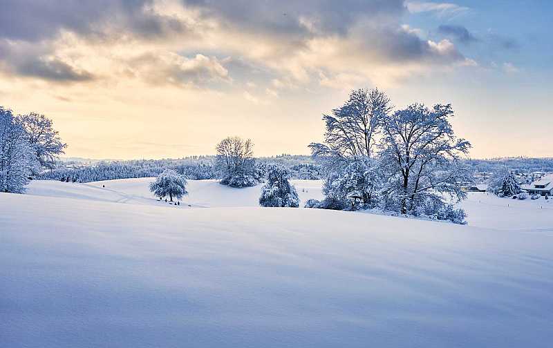 Nüeschrütene und Heiniloo im Winterkleid